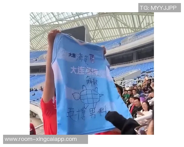 斯坦丘加盟英博提升中前场实力个人状态令人放心